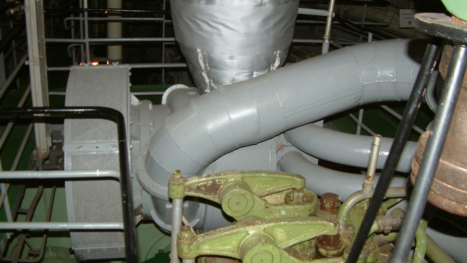 Marine Engine Cooling System Maintenance: Prevent Overheating & Extend Engine Life — MarineLink Solutions marine industry blog article on maintenance
