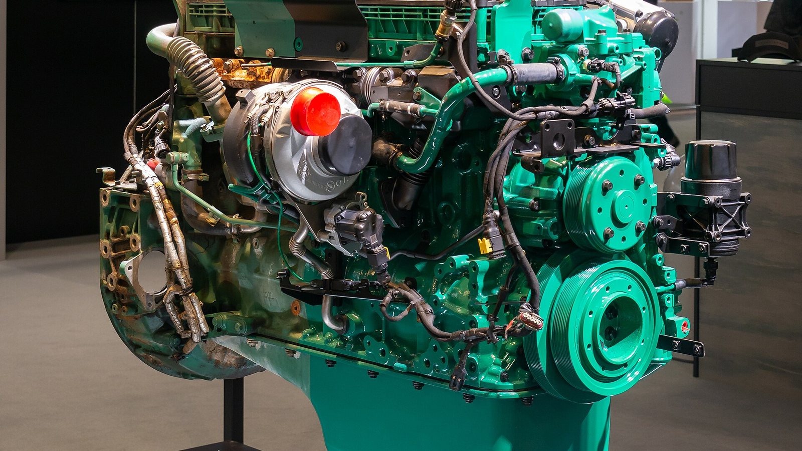 Volvo Penta D16 MH/MG Overhaul Guide: Parts List, Costs & Step-by-Step Procedures — MarineLink Solutions marine industry blog
